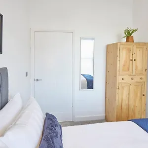 Marshlands Apartment